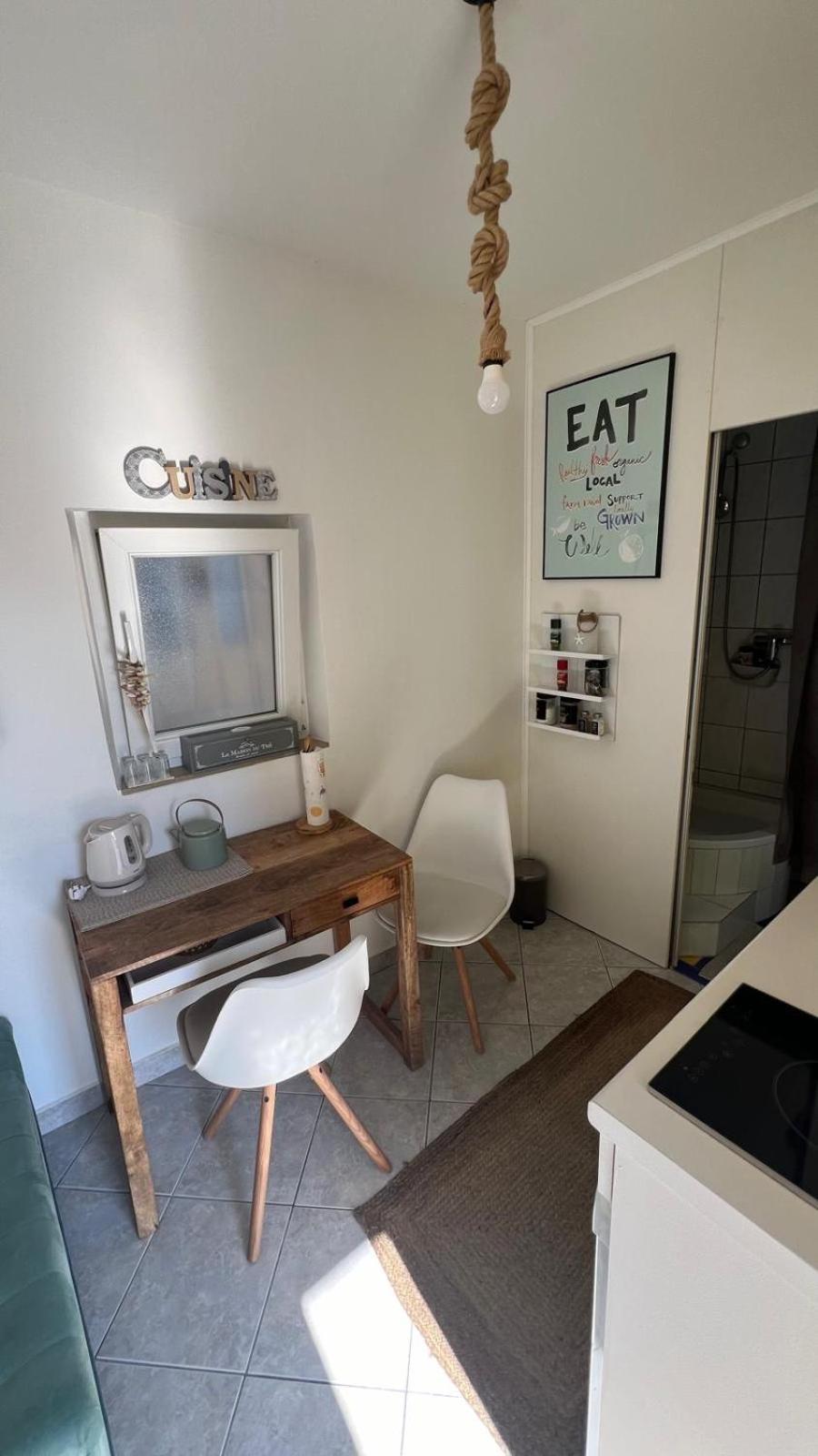 Old Town Lucky Star Apartments สปลิท ภายนอก รูปภาพ